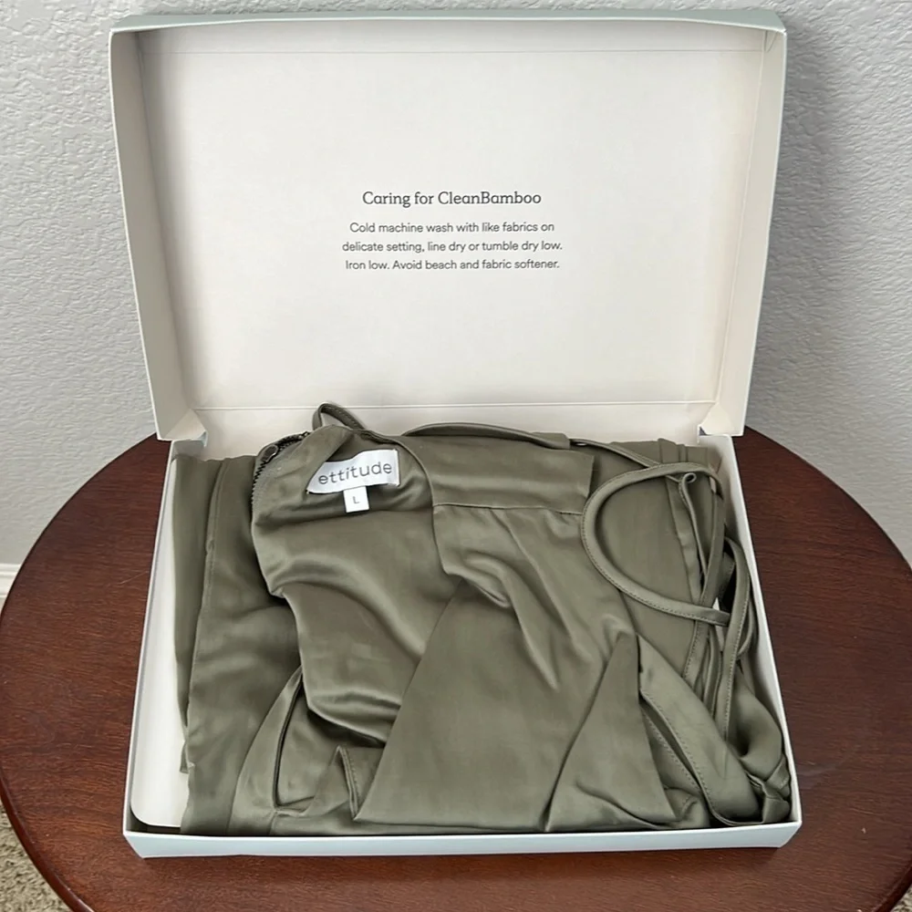 Ettitude Satin Jumpsuit Eco Bamboo Size L In Moss Green